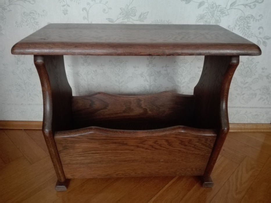 Gazetnik kolor brąz