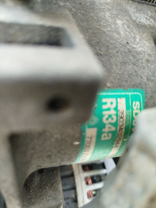 Compressor AC RENAULT Clio II (BB0/1/2_, CB0/1/2_)