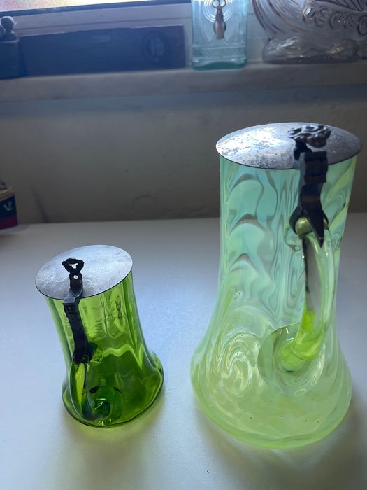 Canecas em vidro com tampa