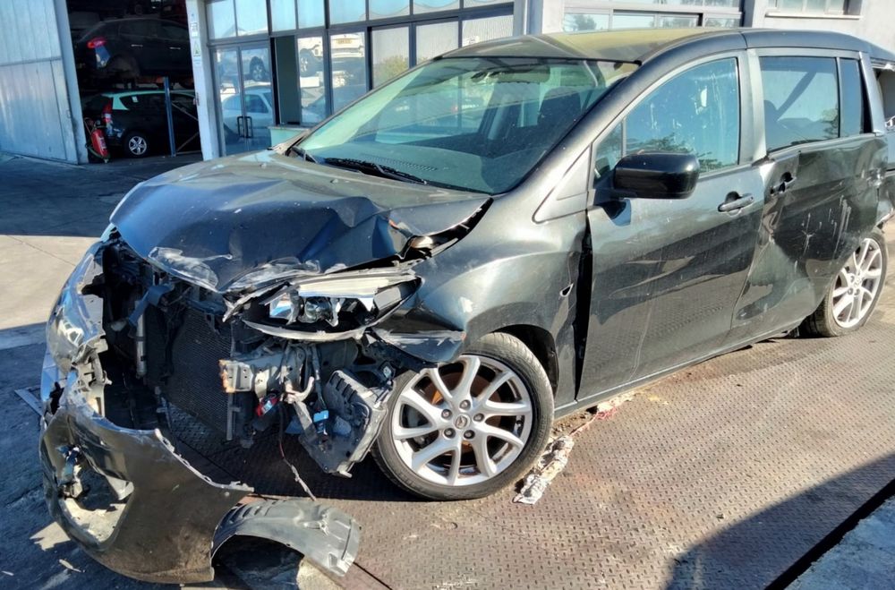 Mazda 5 Superior Wagon 1.6D De 2011 Disponível Para Peças