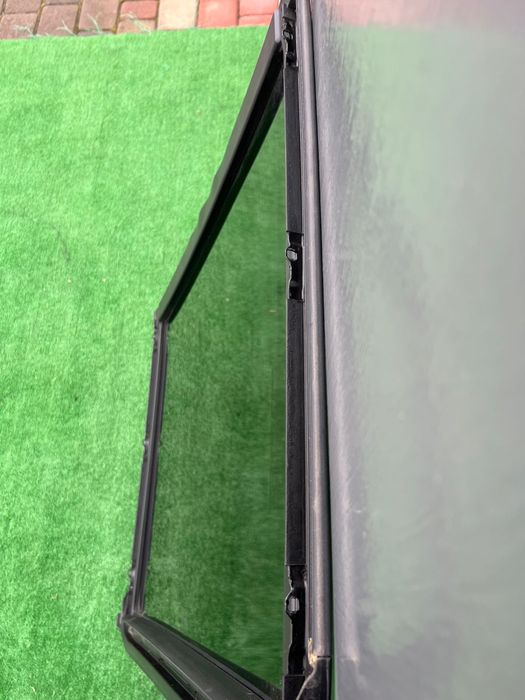 Скло панорами VW Tiguan 2 Allspace  заднє