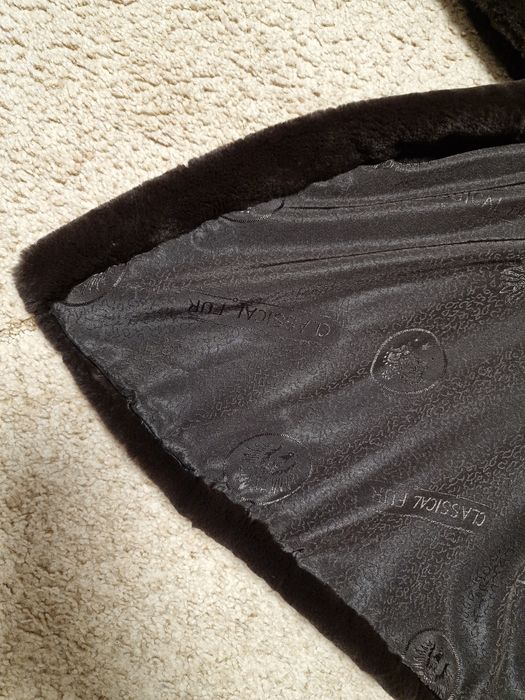 Продам норкову  шубку . Розмір  44- 46 ( М)  - 7000грн