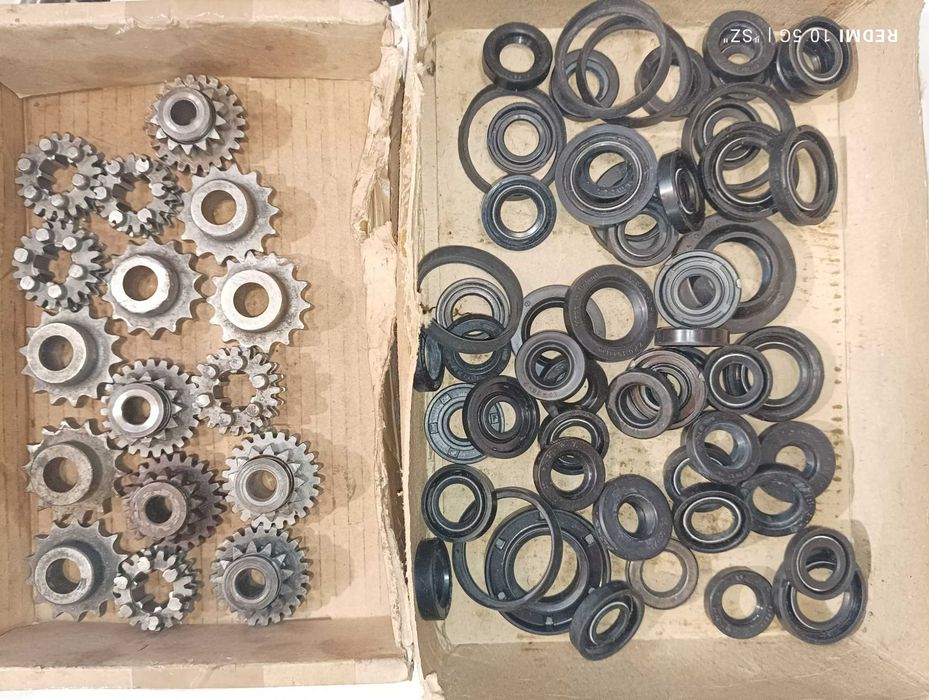 Jawa 50 - Romet Ogar 200 - części - nowe i używane (6.01)