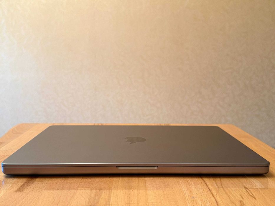 MacBook Pro 16 2021 16 512 m1 pro