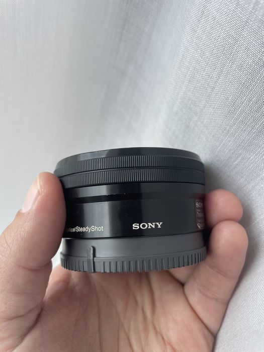 Sony 16-50mm F/3.5-5.6 OSS (e-mount)