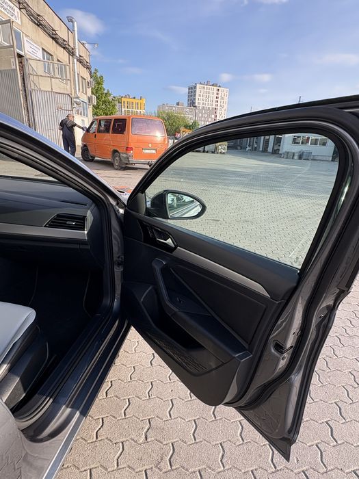 VW Jetta  mk7 2018 рік