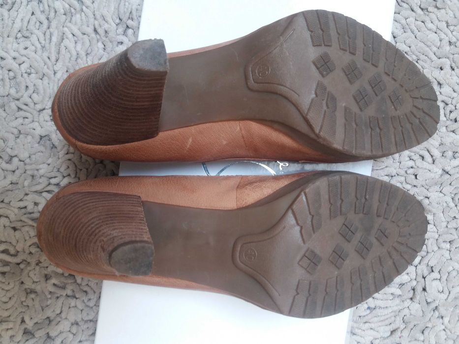 Buty na obcasie 5th Avenue 40