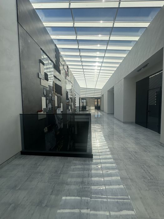 Продаж комерційного приміщення м.Ужгород ТЦ IDM Mall