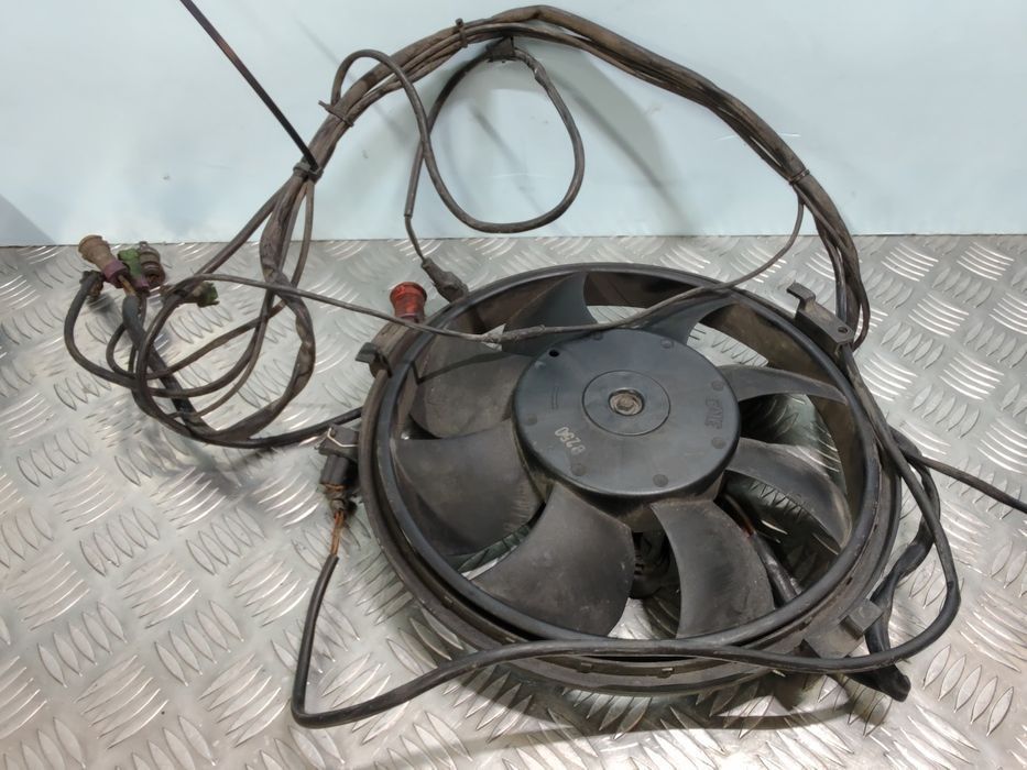 Motoventilador Aventax Refrigeração VW PASSAT (3B3) 2000 8D0.959455C