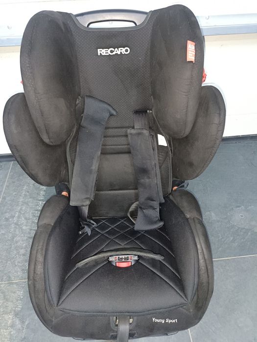 Fotelik samochodowy RECARO YOUNG SPORT