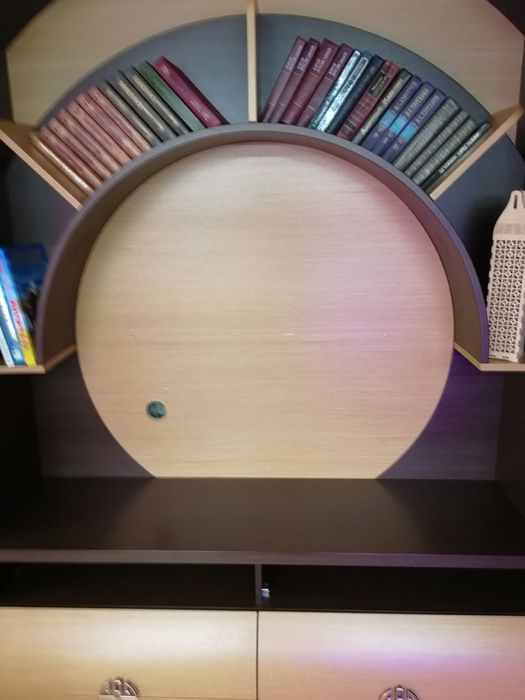 Стінка для кімнати