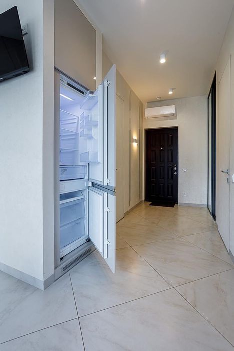 Посуточно Аркадия, Каманина, квартира с ТЕРРАСОЙ вид на море ПОДОБОВО