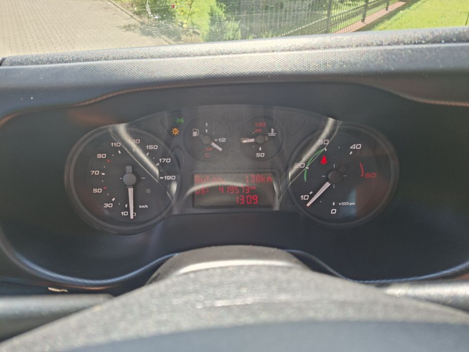 Iveco Daily 35C15 kontener