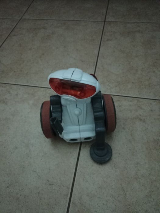 ROBOT sterowany programem