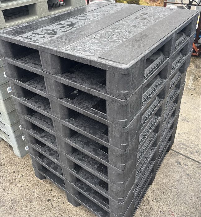 Palety plastikowe 100x120