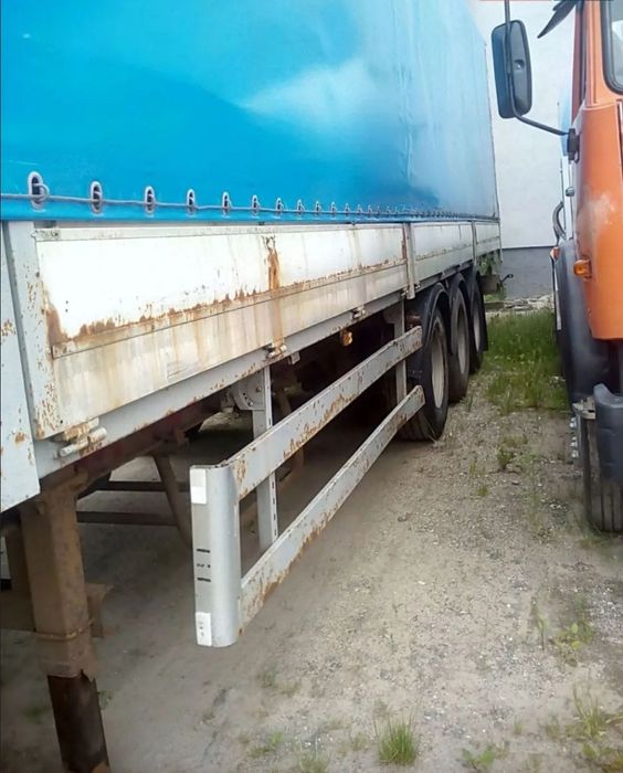 Напівпричіп Маз тент бортовий