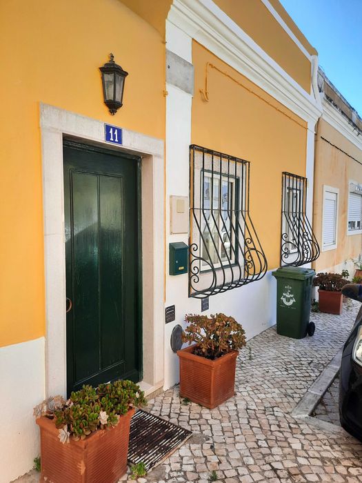 Quartos para alugar em moradia