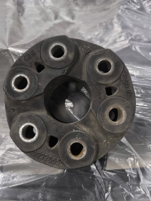 Муфта кардана бмв е38