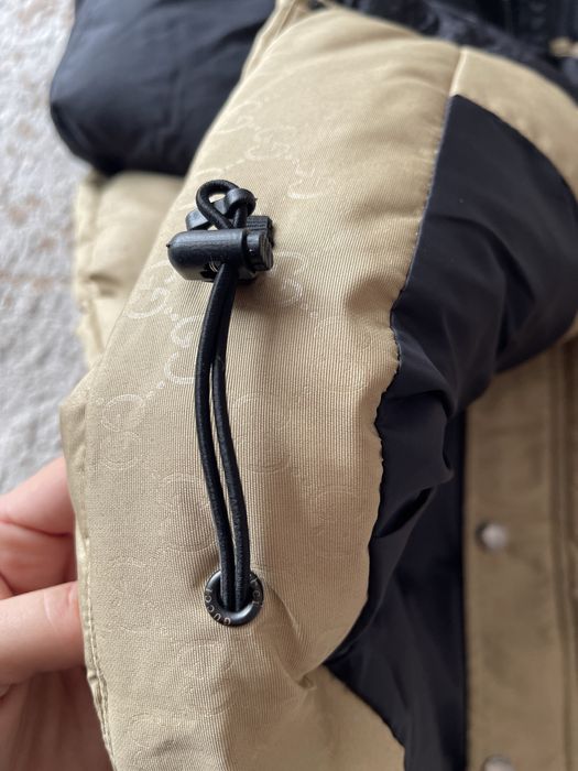 Продаю курточку гучи