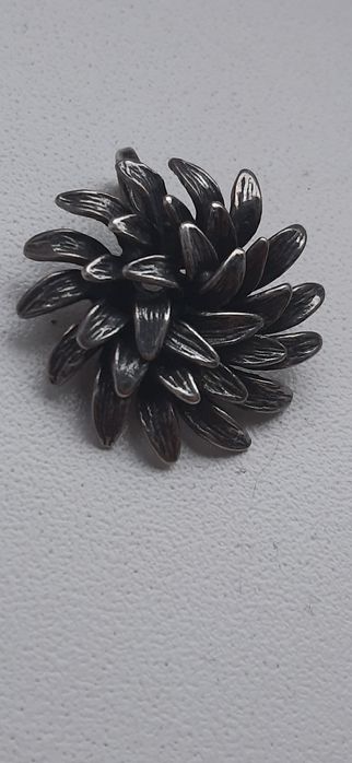 Zawieszka kwiat dalii srebro