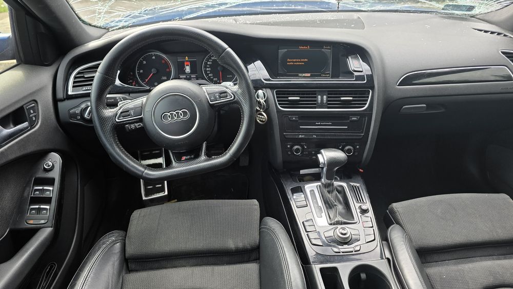 Sprzedam Audi  a4 b8