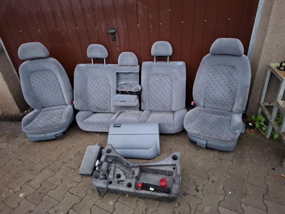 Seat Toledo 2 1.6 SRI 8V Fotele Przód Podłokietnik LC9Z Drzwi Klapa ST