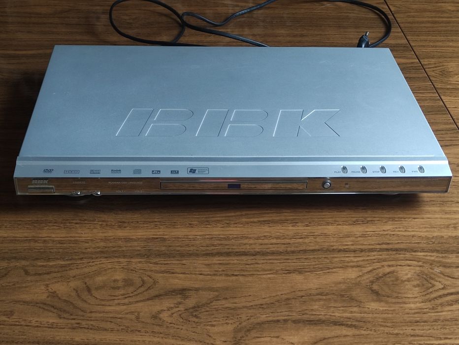 DVD BBK + микрофон