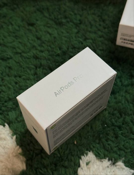 Навушники  Apple AirPods Pro 3