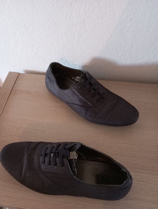 Sapatos Zara Tamanho 44