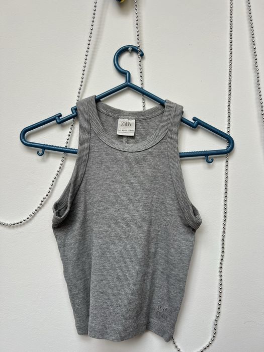 Top da Zara cinzento