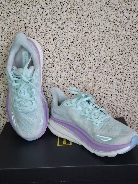 Кроссовки Hoka One One Clifton9 .