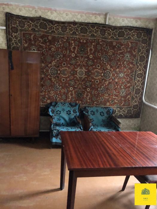 Здається будинок