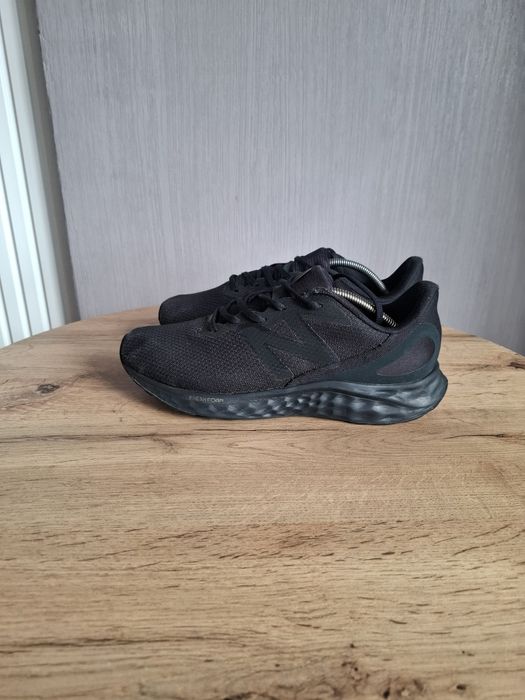 Чёрные мужские кроссовки New Balance 42 р, кросовки сетка