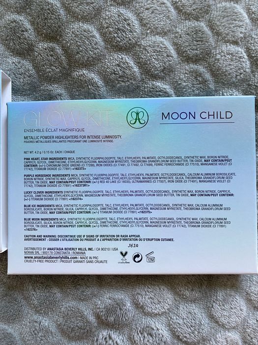 Paleta rozświetlaczy moon child Anastasia Beverly Hills