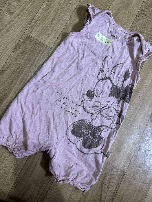 Одяг на дівчинку  9-12 місяців