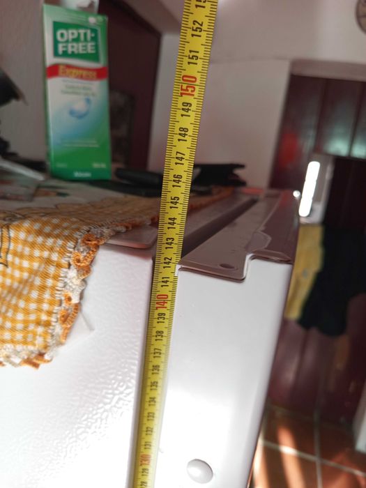 Vendo frigorífico semi novo com garantia 6 meses de uso