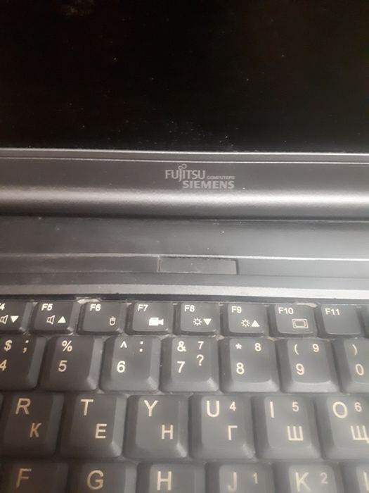 Продам ноутбук fujitsu siemens  v5515