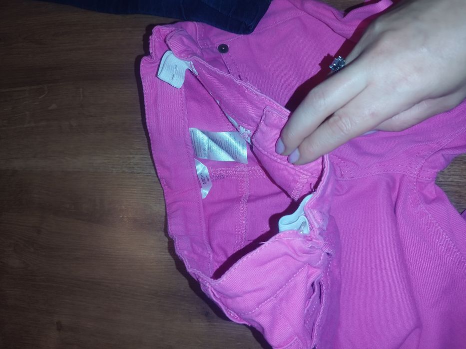 Spodnie, legginsy dziewczęce rozmiar 140 stan bdb