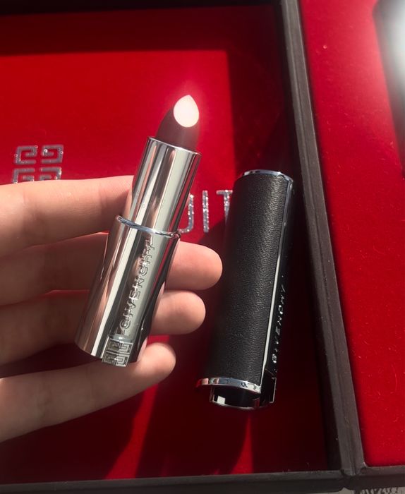 Givenchy Le Rouge Interdit 227