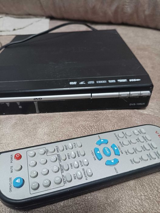 DVD-проигрыватель Supra