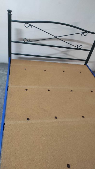 Camas casal com estrado