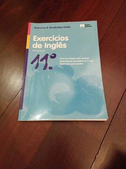 Livro de exercícios de Inglês 11° ano