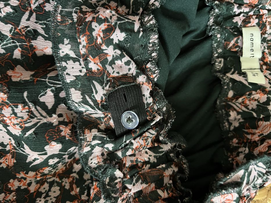 Spódniczka krótka z falbanką