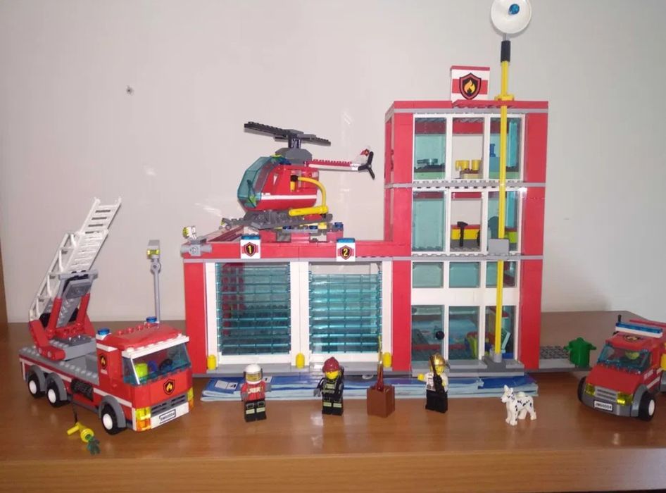 Legos vários em ótimo estado