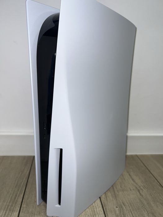 Playstation 5 + gry