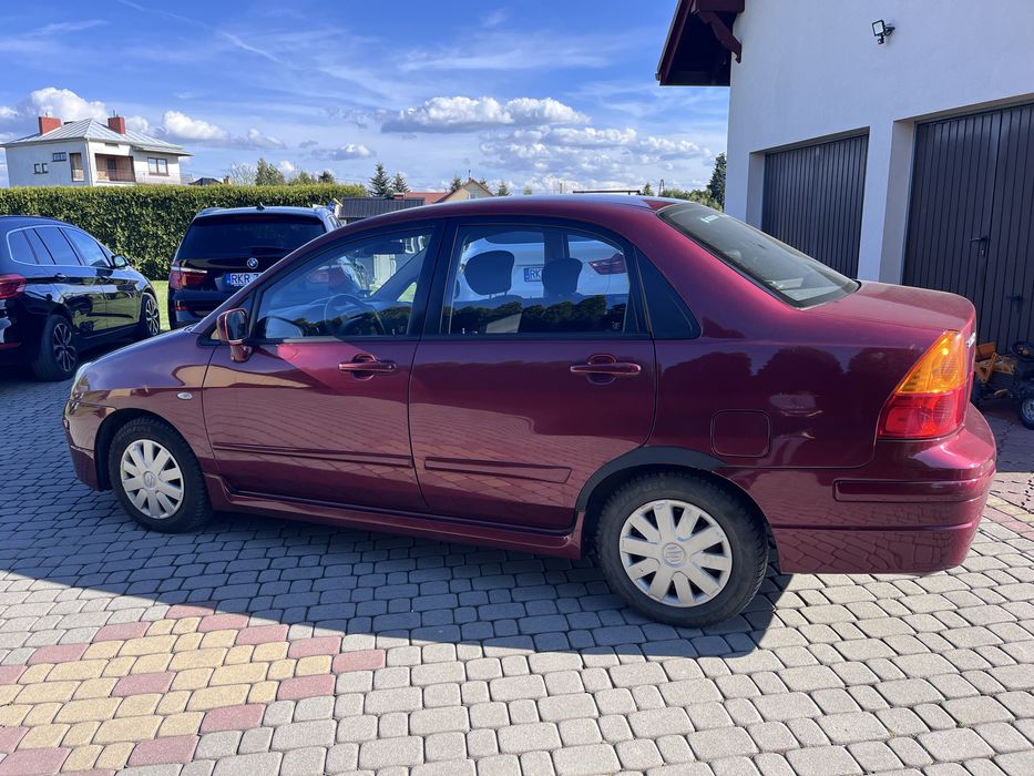 Suzuki Liana 2004 rok