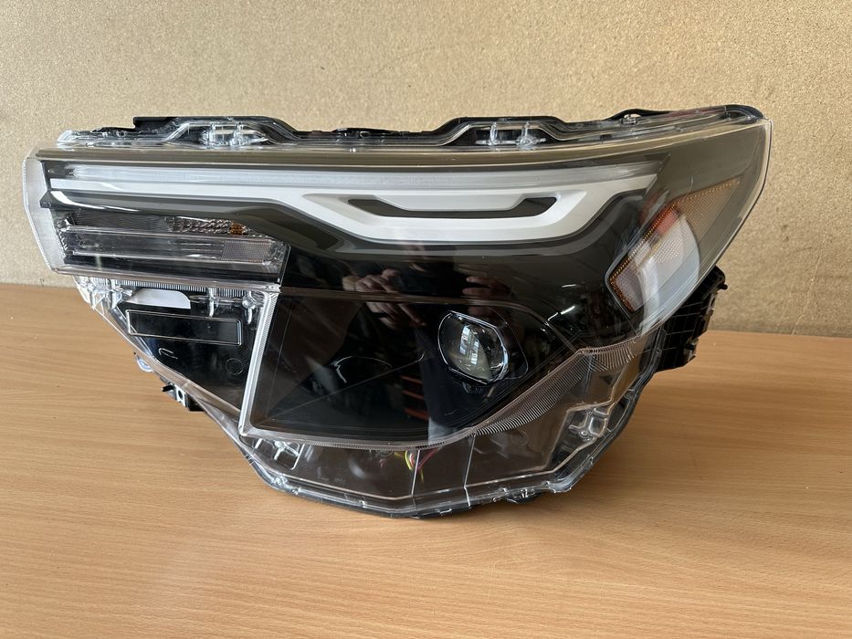 Фара Ліва Subaru Forester SL S15 2025 84001SL010 premium base 31