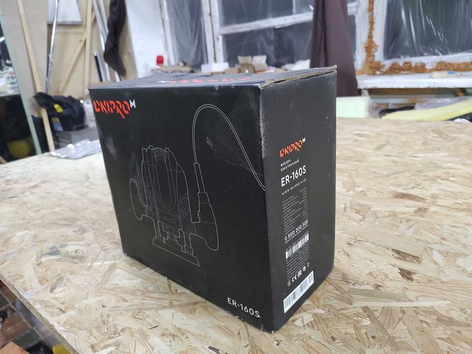 Ручний фрезер Dnipro-M ER-160S