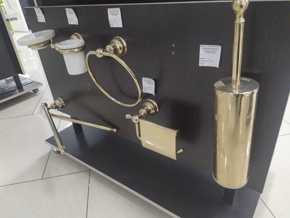 Аксесуари для ванної під золото Charlestone (Bagno&Associati Італія)