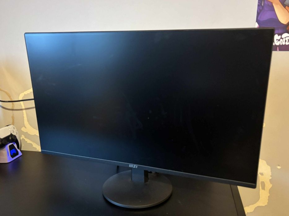 Monitor* prawie nowy